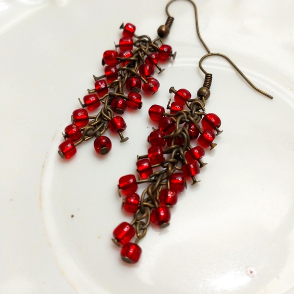 Red Glass Drop Earrings - Picture 2 of 3